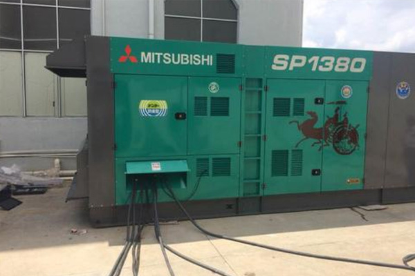 周村为什么有些柴油发电机组的输出电压可以调节？