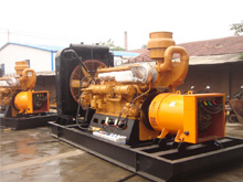 周村发电机组的频率规格是如何确定的？