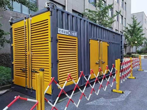 周村如何使用转速表检查发动机的转速？