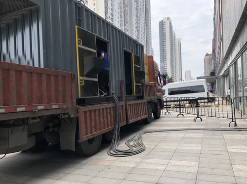 周村冷却液不足的情况下如何检查柴油发电机组？