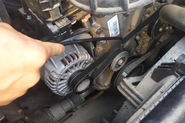 周村转速传感器的工作原理是什么？