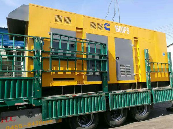 周村测量水冷式机油散热器密封件尺寸时的注意事项有哪些？